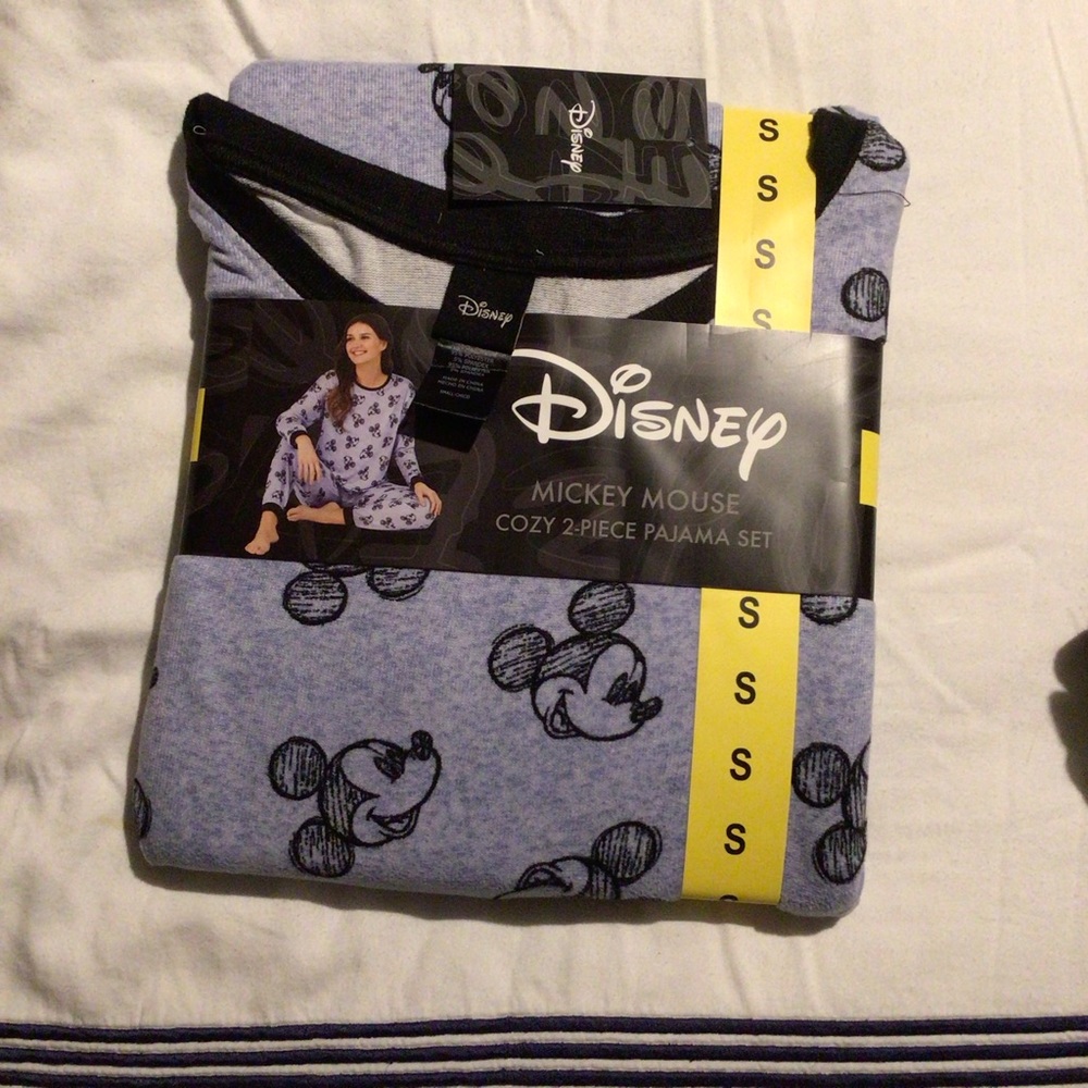 Women Costco Disney Mickey Mouse pajama set